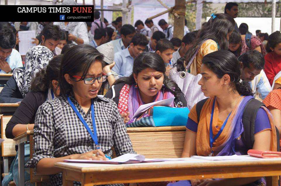 pratibha-job-fair-students-preparing-to-get-jobs