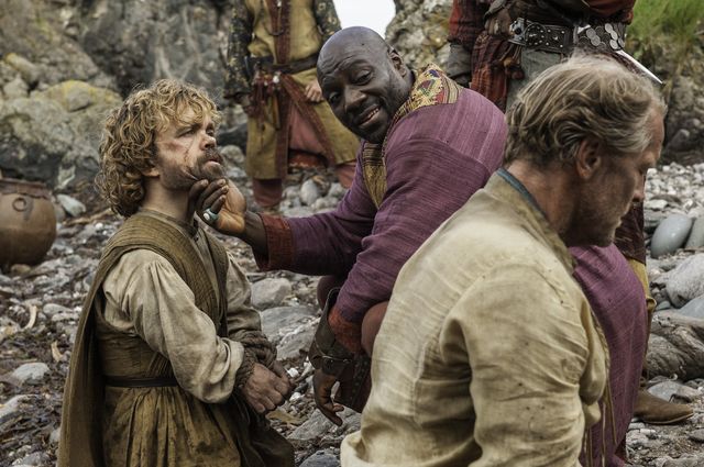 GOT506-Jorah-and-Tyrion-run-into-Pirates