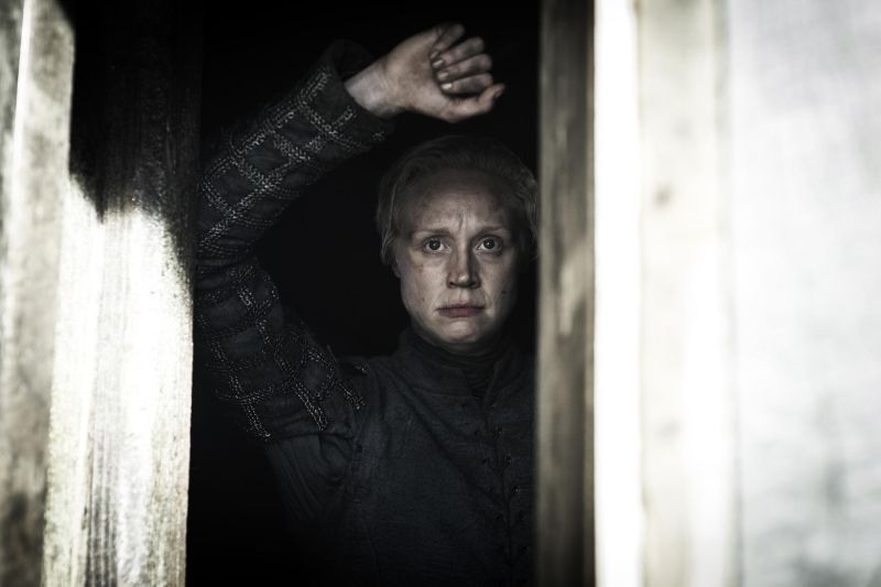 GoT-S5e5-Brienne-in-the-Winterfell