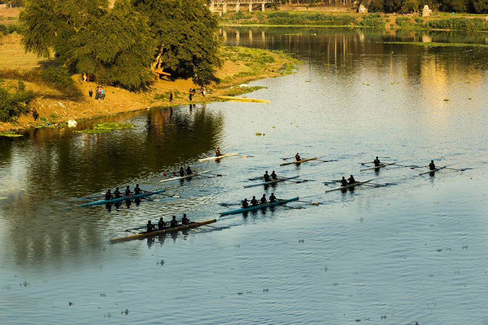 coep regatta pune boat race in pune coep boat club arrow formation