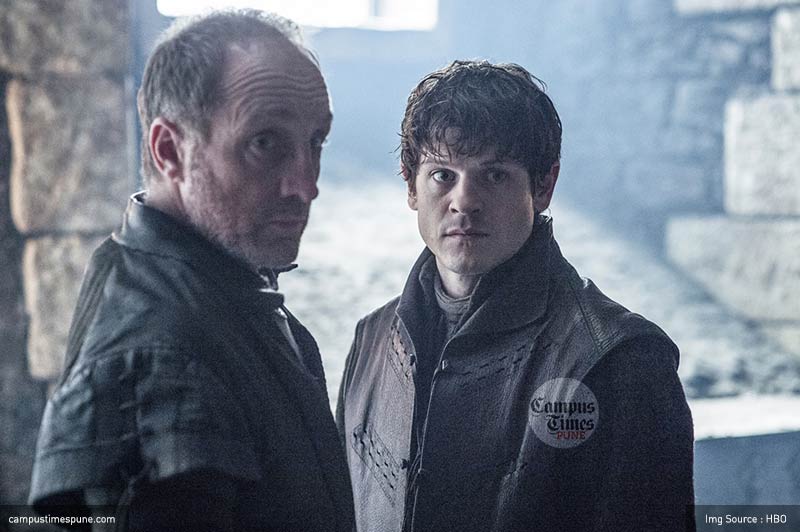 Roose-Bolton-and-Ramsay-in-S06E01