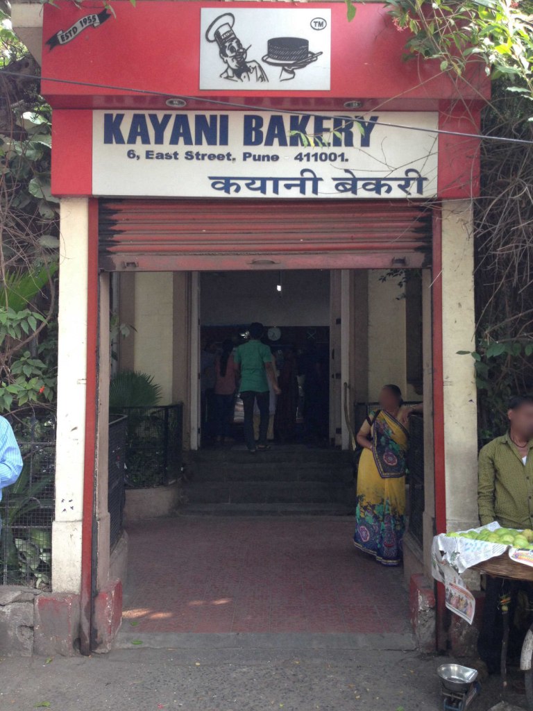 kayani-bakery-pune-camp-places-to-hangout