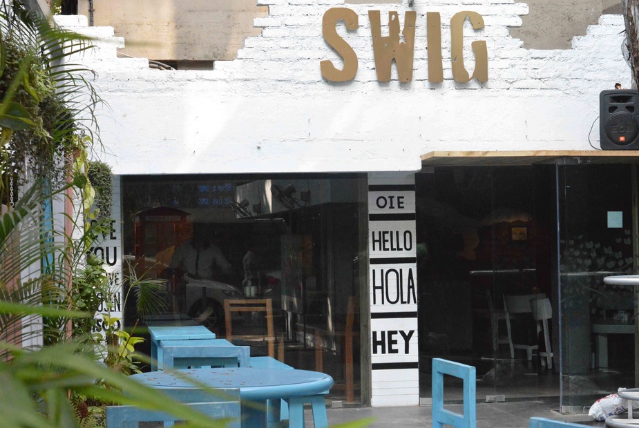 swig bar koregaon park places to hangout pune