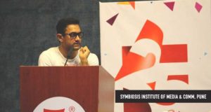 Aamir-Khan-Surprise-Visit-SIMC-Pune