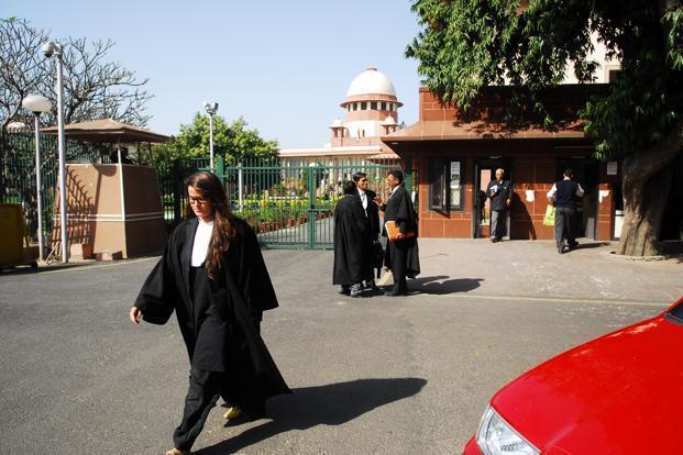 women-lawyer-high-court