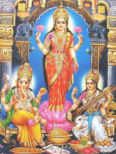 lakshmi-saraswati-ganapati-diwali-pooja