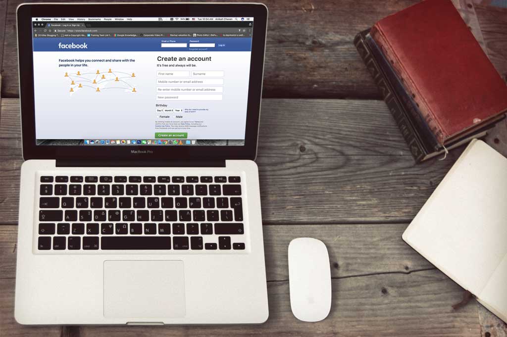 facebook-on-macbook-mockup