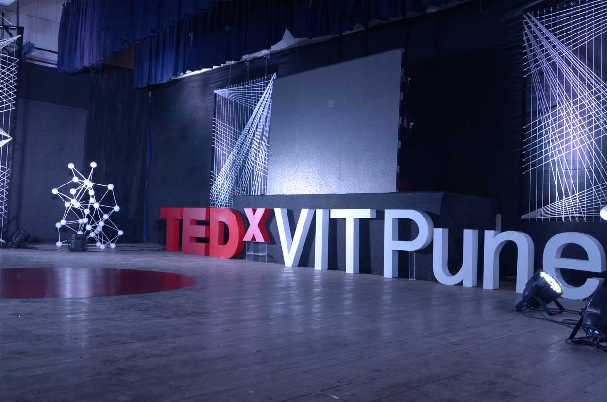 TEDx-vit-pune-2017-stage