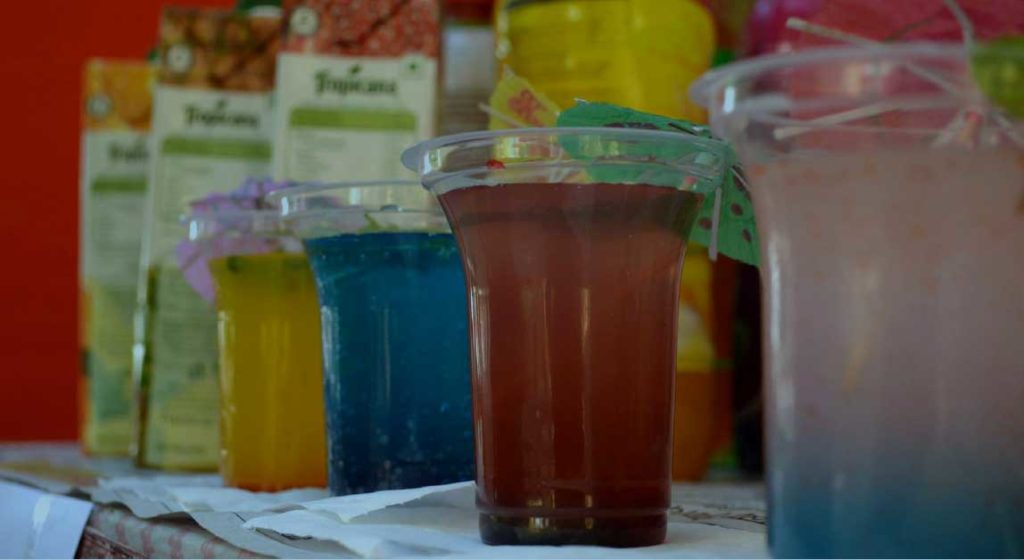 Gandhaar-2018-Drinks-made-by-girls