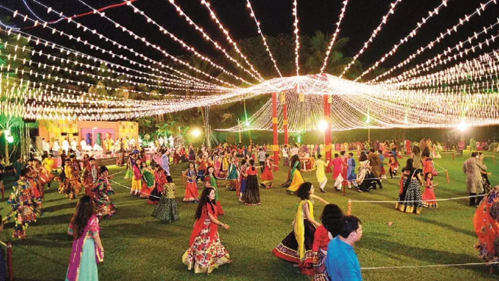 Radhe Radhe Dandiya Night 2023 at Vardhaman Lawns