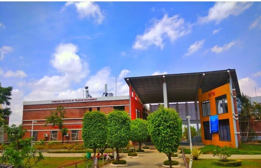 Academic buildings at SIDTM Pune, host of Communiqué 2026 seminar